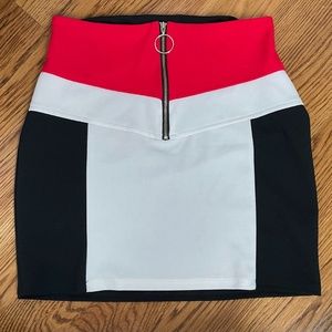 Fashion Nova color block skirt, size small